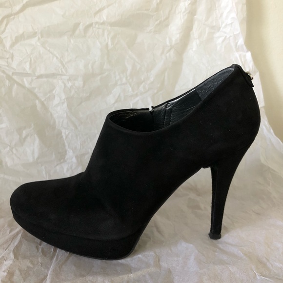 9M Stuart Weitzman Logocoverup Black Suede Booties - Picture 3 of 16